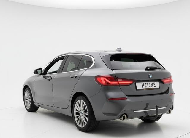 BMW 1-SERIE 118i 136PK AUT. HIGH EXECUTIVE TREKHAAK/LEDER/PANORAMADAK