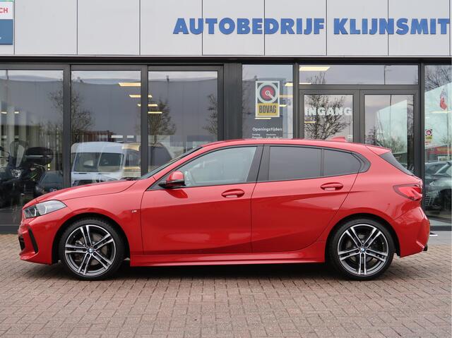 BMW 1-SERIE 118i Executive Edition M-Sport | Leder | 18 inch | Camera | ACC | Stuur Verw |