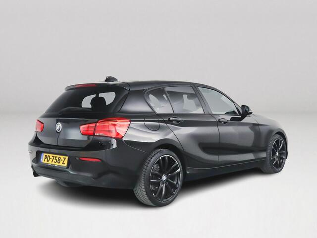 BMW 1-SERIE 118i Aut. Corporate Lease High Executive | Schuif-/kanteldak