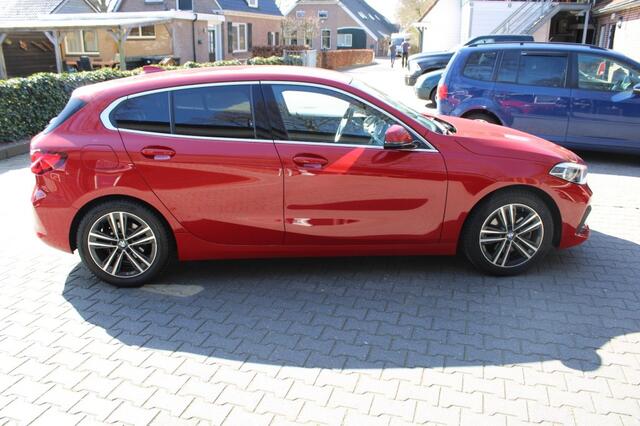 BMW 1-SERIE 118I Automaat 140Pk Executive Editon