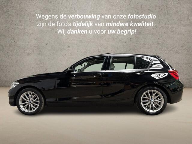 BMW 1-SERIE 120i Sport Line Shadow High Executive 184Pk Automaat (SCHUIFDAK, GROOT NAVI, DEALER ONDERHOUDEN, MEMORY SEATS, LEDER, STUUR/STOELVERWARMING, PARKEERSENSOREN, TREKHAAK, NIEUWSTAAT)