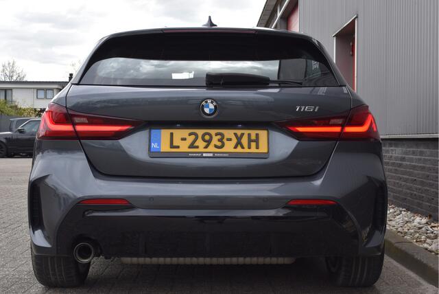 BMW 1-SERIE 116i M-sport Executive Edition Virtual cockpit, Cruise, Carplay, PDC, DAB, Origineel NL