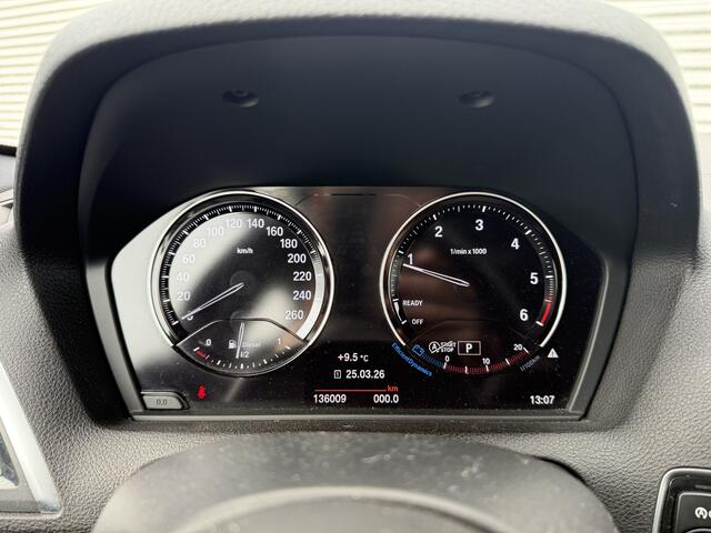 BMW 1-SERIE 120d Sport Line Edition | Nieuw Binnen! | Automaat | Trekhaak | M-Pakket