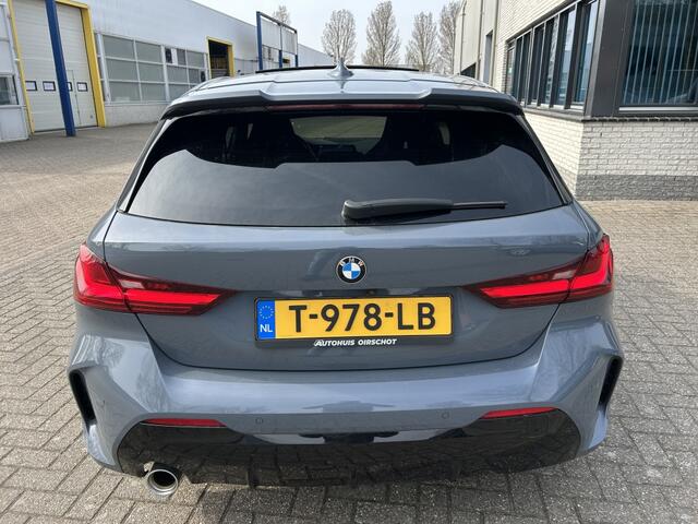 BMW 1-SERIE 118i High Exec M-Sport FULL OPTIONS.