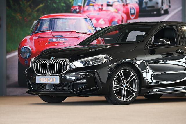 BMW 1-SERIE 118i High Executive NL auto / Leer / clima / navi