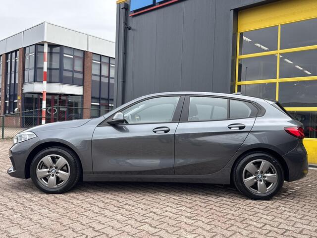 BMW 1-SERIE 118i Executive Edition Prijs incl 12 maanden BOVAG garantie