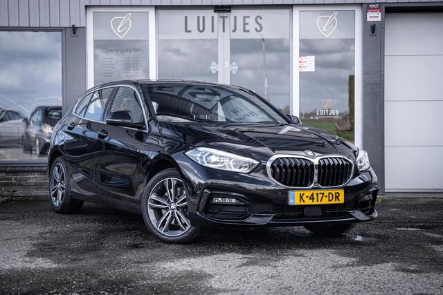 BMW 1-SERIE 118i Executive AUT8|Camera|Carplay|LED|Sfeerverl.|Stuur&stoelverw.|NL-auto|Dealer-onderhouden
