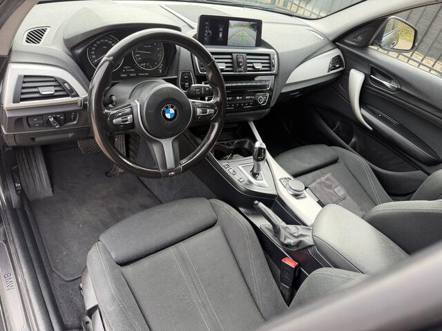 BMW 1-SERIE 120i Autom/Tiptr Executive HK/Clima/Stlvrw/Cruise