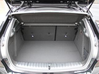 bmw-1-serie-118i-business+-sport-au