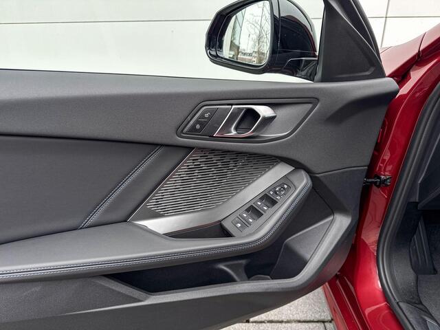 BMW 1-SERIE 120 M Sport Design Edition | Premium Pack | Driving Assistant | Huisselectie