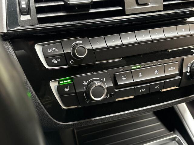 BMW 1-SERIE 118i M Sport Line Shadow Automaat (NAVIGATIE, M PAKKET, VIRTUAL COCKPIT, STOELVERWARMING, SPORTSTOELEN, ZWART HEMEL, GETINT GLAS, PARKEERSENSOREN, NIEUWSTAAT)