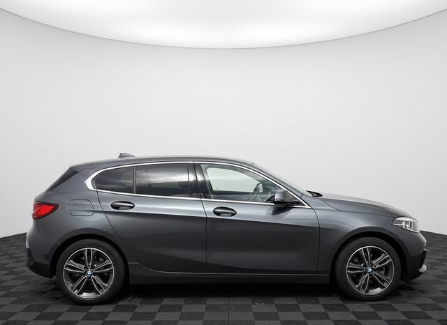 BMW 1-SERIE 118i High Executive edition, Sport-line | Leer | Navi+