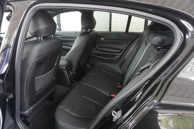 BMW 1-SERIE 118i Dealeronderhouden | M-Pakket | Harman Kardon | Carplay | 118