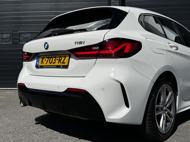 BMW 1-SERIE 118i High Executive Edition M-Sport Dealer OH | Navi | ACC | Carplay | Sfeer | ¤19.900,- incl. BTW
