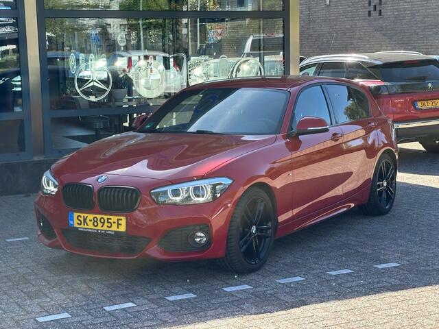 BMW 1-SERIE 118I High Executive Automaat Navi Camera Leer Trekhaak