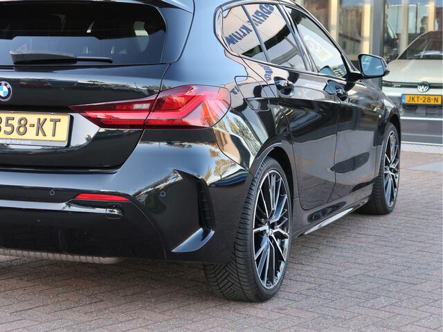 BMW 1-SERIE 118i Executive Edition M-Sport | 19 inch | Virtual Cockpit