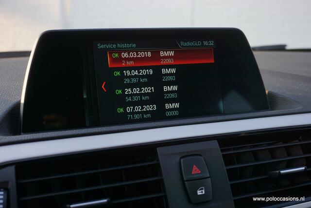 BMW 1-SERIE 118i AUTOMAAT | LEER | SPORT | ACC | DEALERONDERHOUDEN