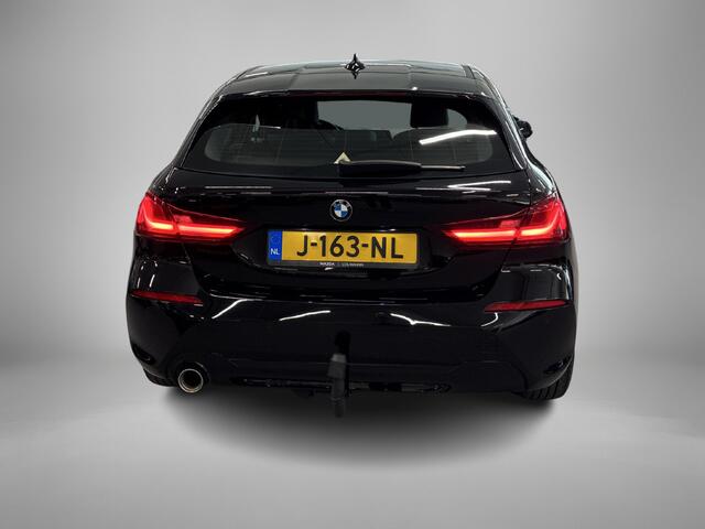 BMW 1-SERIE 118i Executive Edition | trekhaak