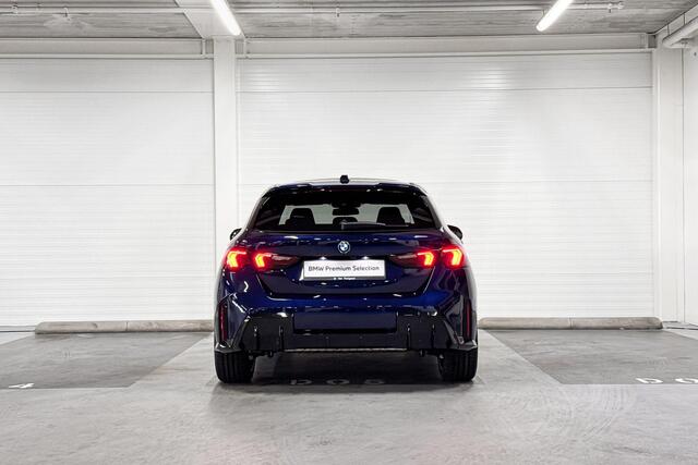BMW 1-SERIE 120 | M-Sport Pro | Innovation Pack | Driving Assistant | Parking Assistant Plus | Harman/Kardon | Panoramdak | Comfort Access