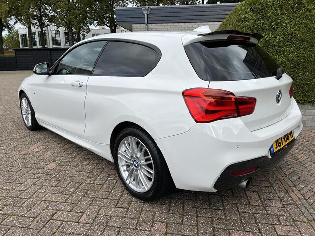 BMW 1-SERIE 118i Automaat/M Sport/LED/Stoelverwarming