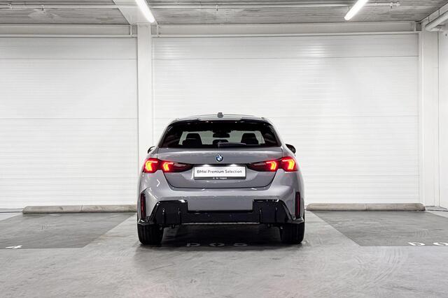 BMW 1-SERIE 120 | M-Sport Pro | Premium Pack | Driving Assistant | Harman/Kardon | Panoramadak | Comfort Access l Huisselectie