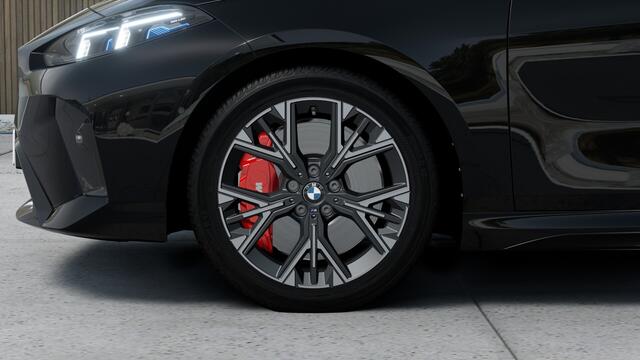 BMW 1-SERIE 120 M Sport Automaat / Sportstoelen / Achteruitrijcamera / Adaptieve LED / M Adaptief onderstel / Comfort Access