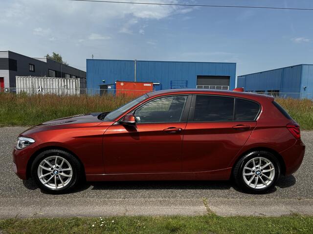 BMW 1-SERIE 118i Executive AUTOMAAT SUPER MOOIE AUTO!!!