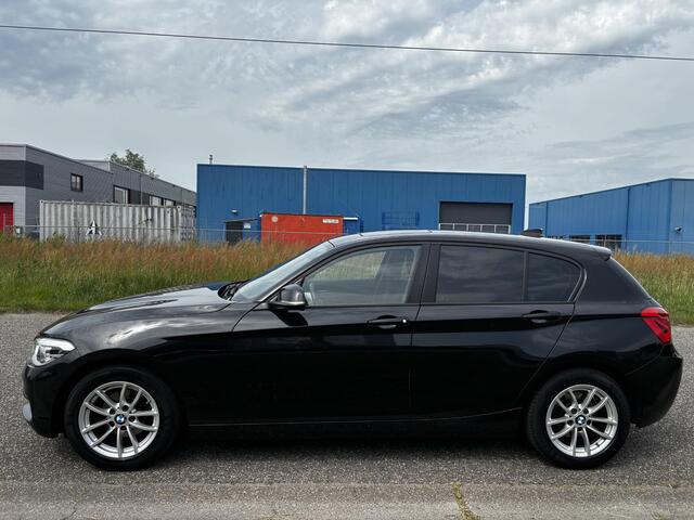 BMW 1-SERIE 118i Corporate Lease Executive AUTOMAAR SCHUIFDAK SUPER MOOIE AUTO!!!