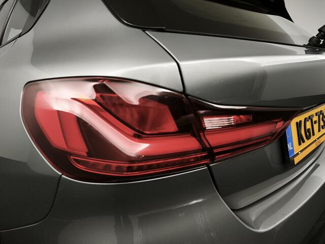 BMW 1-SERIE 116i High Executive Navigatie | Climate control