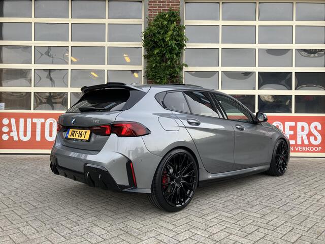 BMW 1-SERIE 120 M Sport Design Edition | Schuif-kantel dak | LED | 20" LMV | Dakspoiler | M-sport pakket | Org. NL |