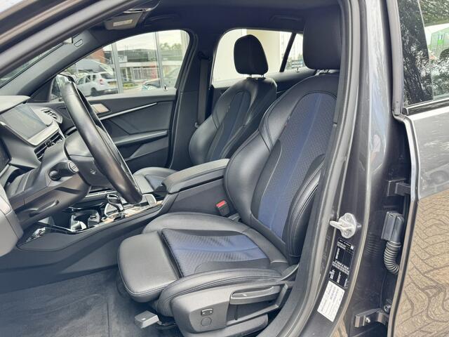 BMW 1-SERIE 118i Automaat High Executive M-Sport*LED*Navi*