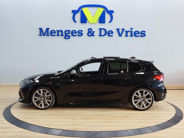BMW 1-SERIE M135i xDrive Business Edition ORG NL Airco ECC | Panorama | Harman Kardon | Keyless | Camera | Adaptive Cruise | Stuur\Stoel Verwarming