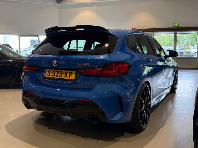 BMW 1-SERIE M135i xDrive Edition M Performance Panodak HUD Maxton Camera Keyless