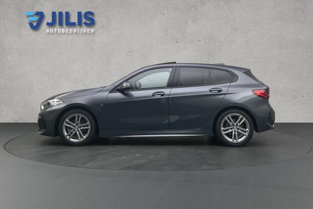 BMW 1-SERIE 118i M-Sport | Panoramadak | Stoelverwarming | Lederen bekleding