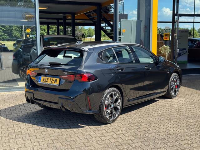 BMW 1-SERIE 116 M Sport - Comfort Access - Adaptive LED - Camera
