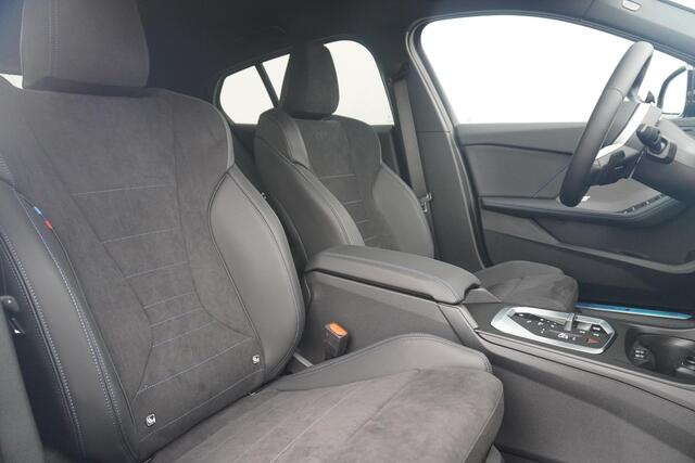 BMW 1-SERIE 120 | M Sportpakket | Harman Kardon | Comfort Acces | Stuurwielrand verwarmd