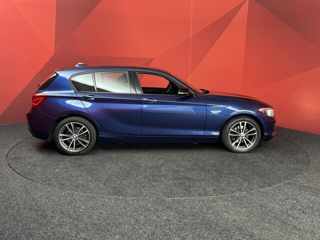 BMW 1-SERIE 120d Sport Line Edition M-Pakket | Automaat | Trekhaak | Camera