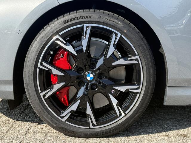 BMW 1-SERIE 120 | M-Sport Pro | 19'' | Panorama | Camera | Comfort Access