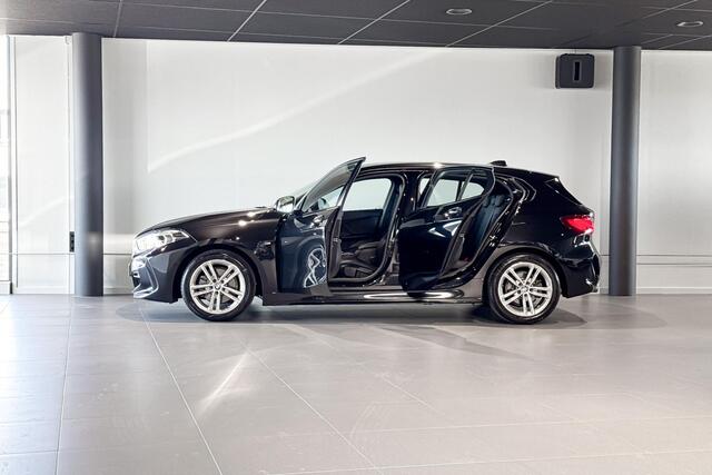 BMW 1-SERIE 118i Business Edition | M Sport | Sportstoelen | Carplay |