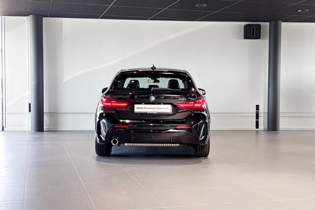 BMW 1-SERIE 118i Business Edition | M Sport | Sportstoelen | Carplay |