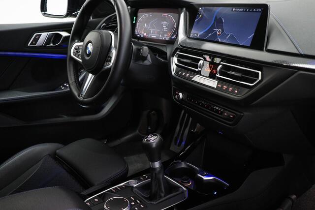 BMW 1-SERIE 116i M-Sport High Executive | STOELVERWARMING | DAB | APPLE | CAMERA | 18"