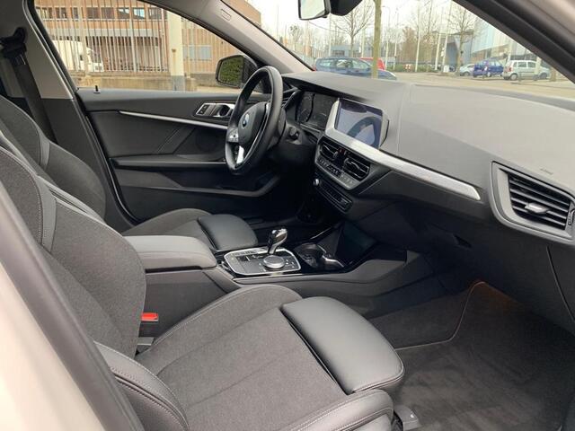 BMW 1-SERIE 118i High Exec