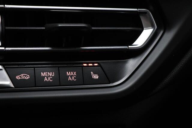 BMW 1-SERIE 118i M-Sport High Executive Edition | PANORAMADAK | DAB | APPLE | STOELVERWARMING | 18"