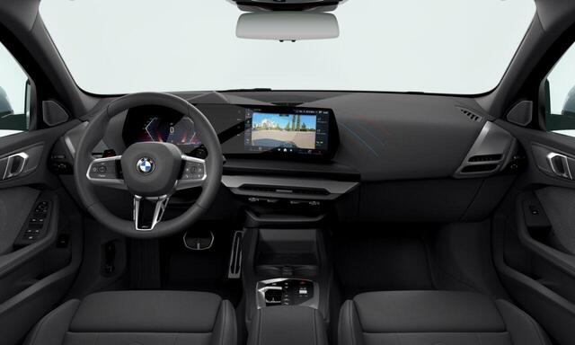 BMW 1-SERIE 120 | M Sport Pro | Panoramadak | Harman/Kardon | Driving Assistant Plus | Comfort Access | Head-Up Display