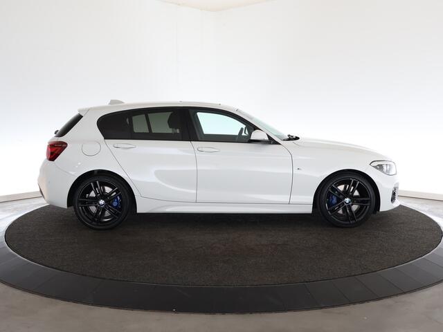 BMW 1-SERIE 118i Edition M Sport Shadow High Executive | M- pakket | Panormadak |