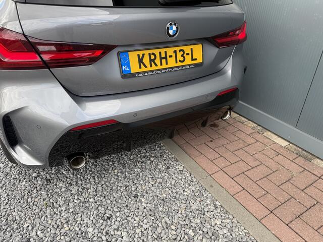 BMW 1-SERIE 120i Automaat High Executive M-Sportpakket 5-drs
