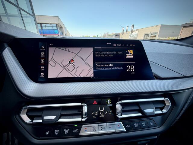 BMW 1-SERIE 120i Executive M-line LEDER PANODAK