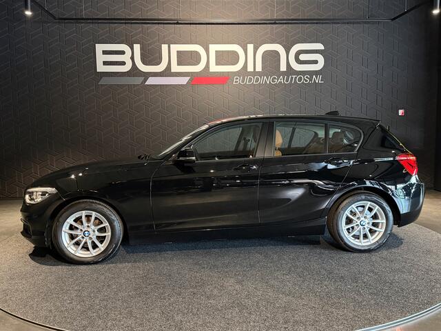 BMW 1-SERIE 118i High Exe | Sportstoelen | Leder | Gr navi