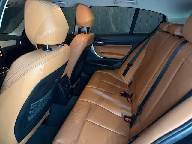 BMW 1-SERIE 118i High Exe | Sportstoelen | Leder | Gr navi