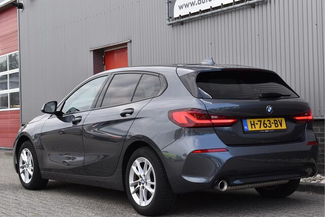 BMW 1-SERIE 118i Executive Edition Sport Line NAP, Automaat, Sportstoelen, Navi
